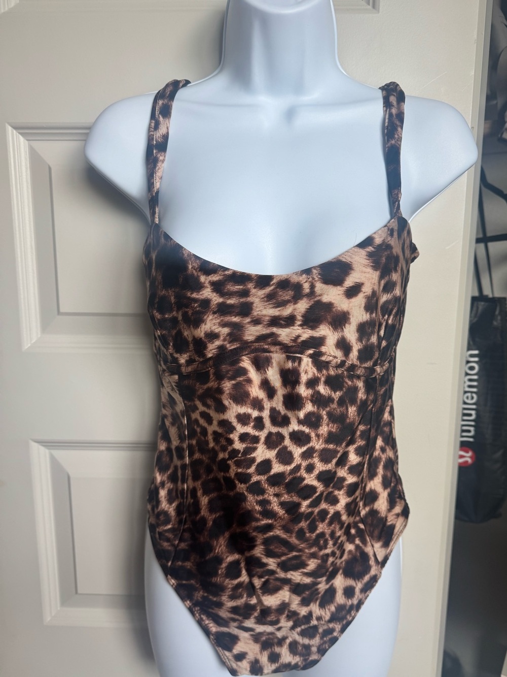 Good American Leopard Print Sleeveless Women’s Bodysuit
